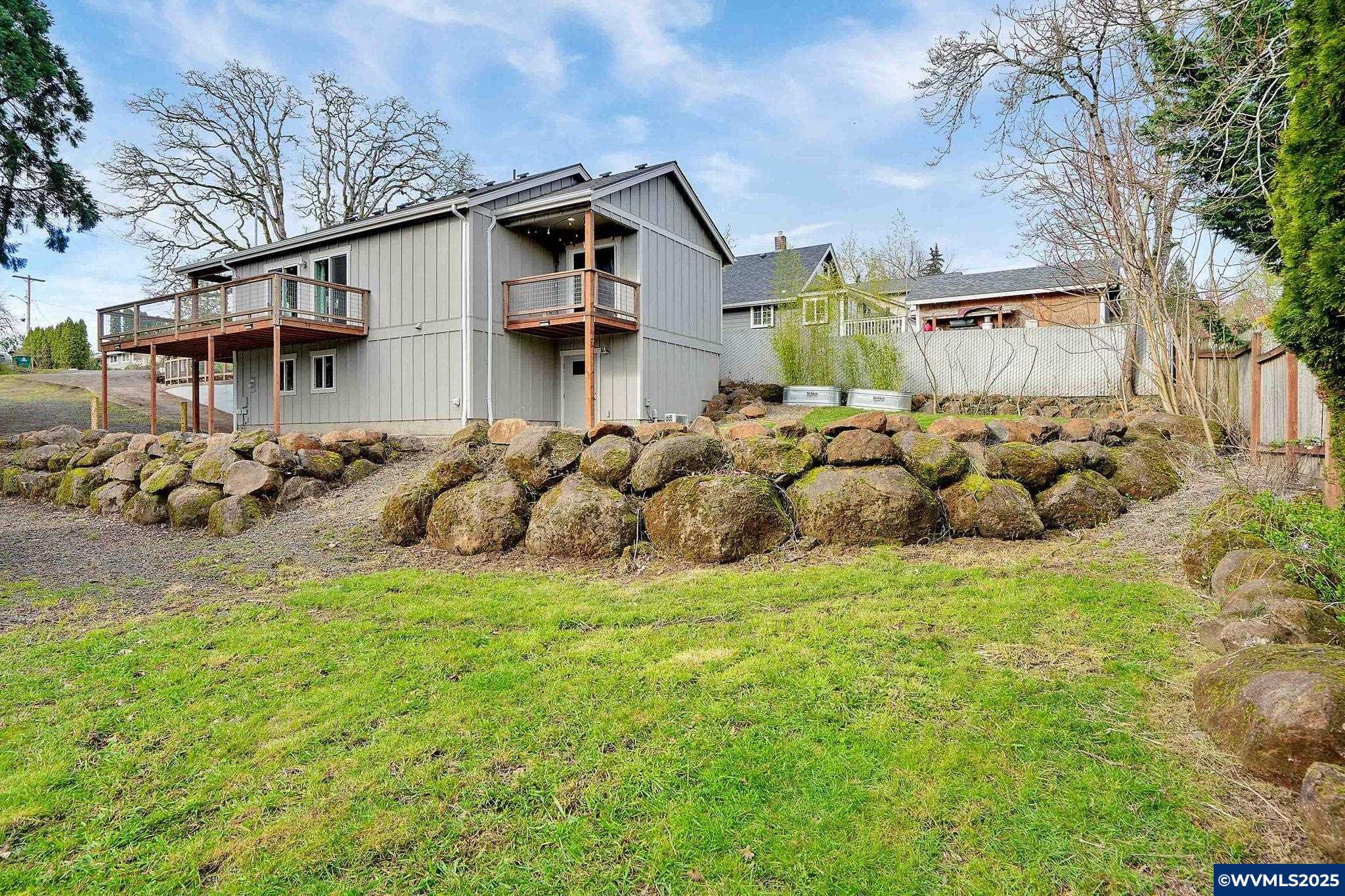 Silverton, Oregon 97381, United States, 1 Bedroom Bedrooms, ,1 BathroomBathrooms,Residential,Active,96062