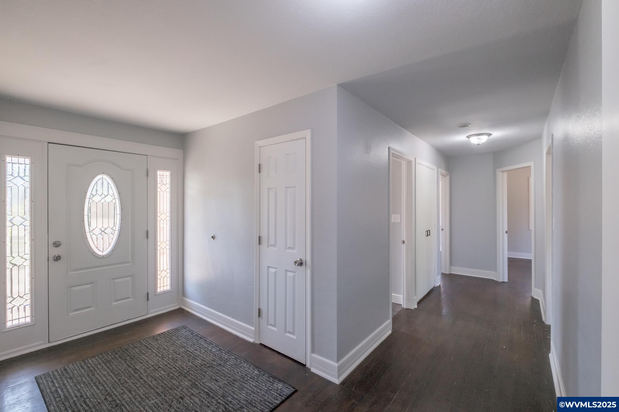 Salem, Oregon 97302, United States, 6 Bedrooms Bedrooms, ,2 BathroomsBathrooms,Residential,Pending,211641