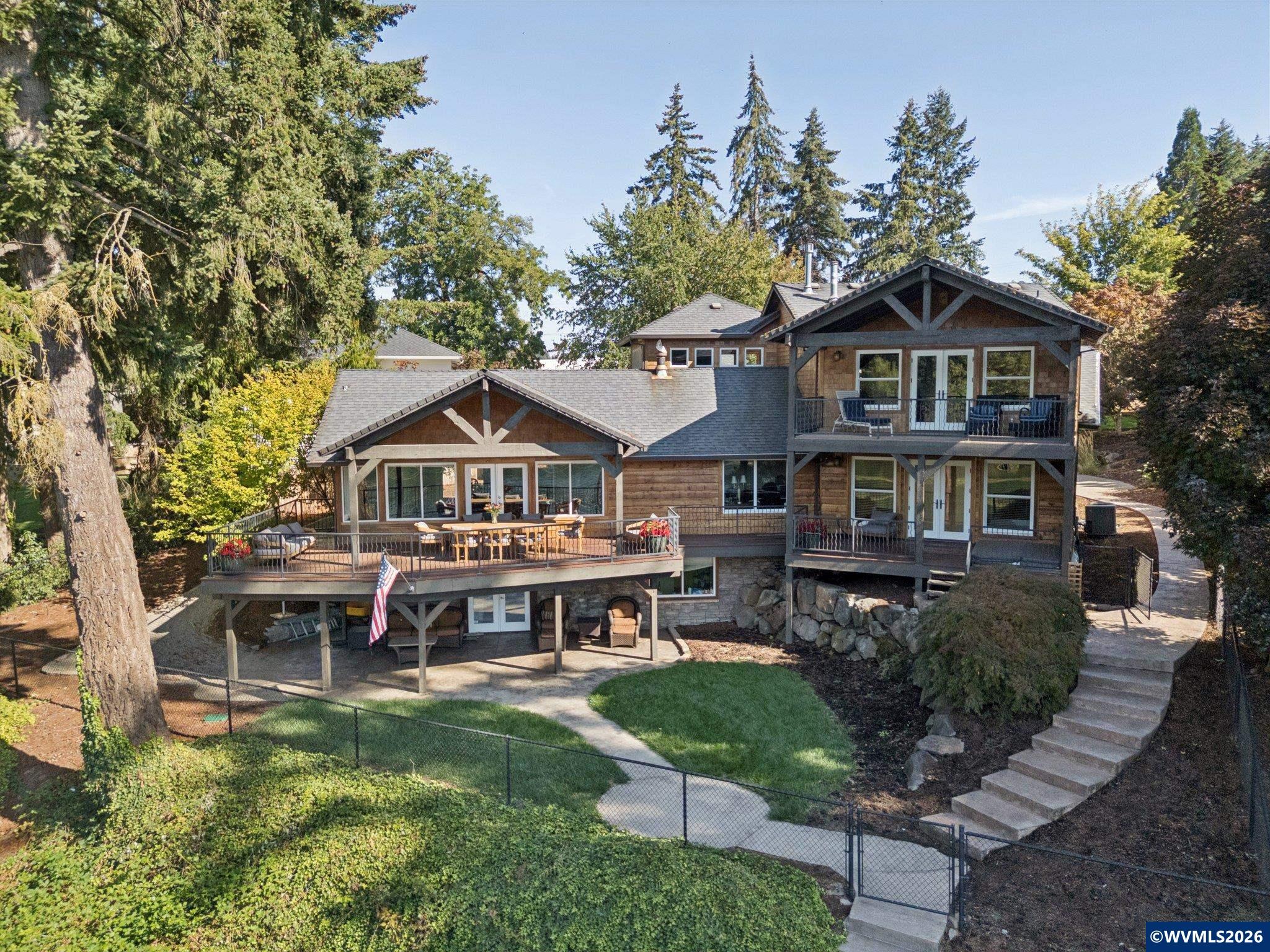 24649 Butteville Rd NE