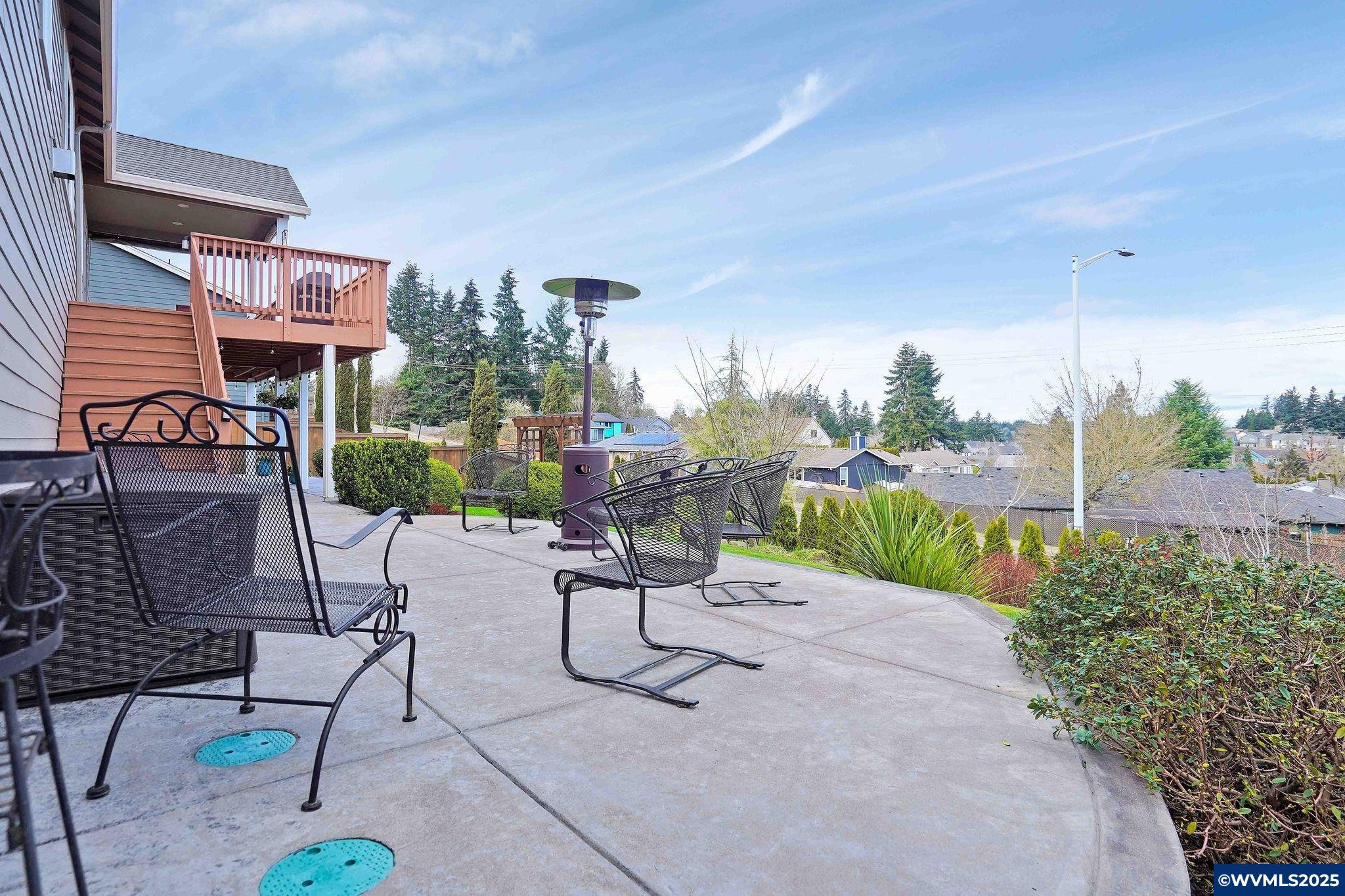 Salem, Oregon 97306, United States, 3 Bedrooms Bedrooms, ,2 BathroomsBathrooms,Residential,Active,95164