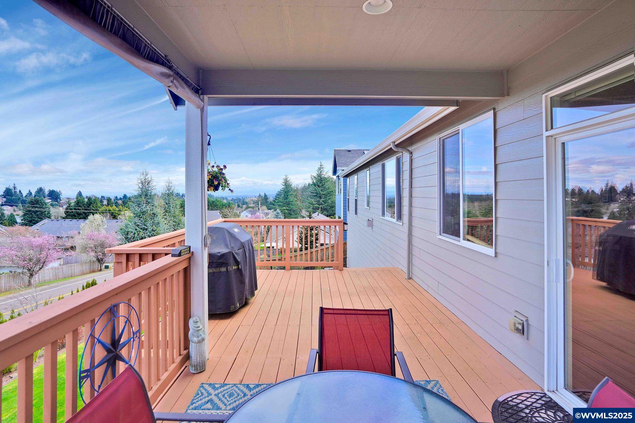 Salem, Oregon 97306, United States, 3 Bedrooms Bedrooms, ,2 BathroomsBathrooms,Residential,Active,95164