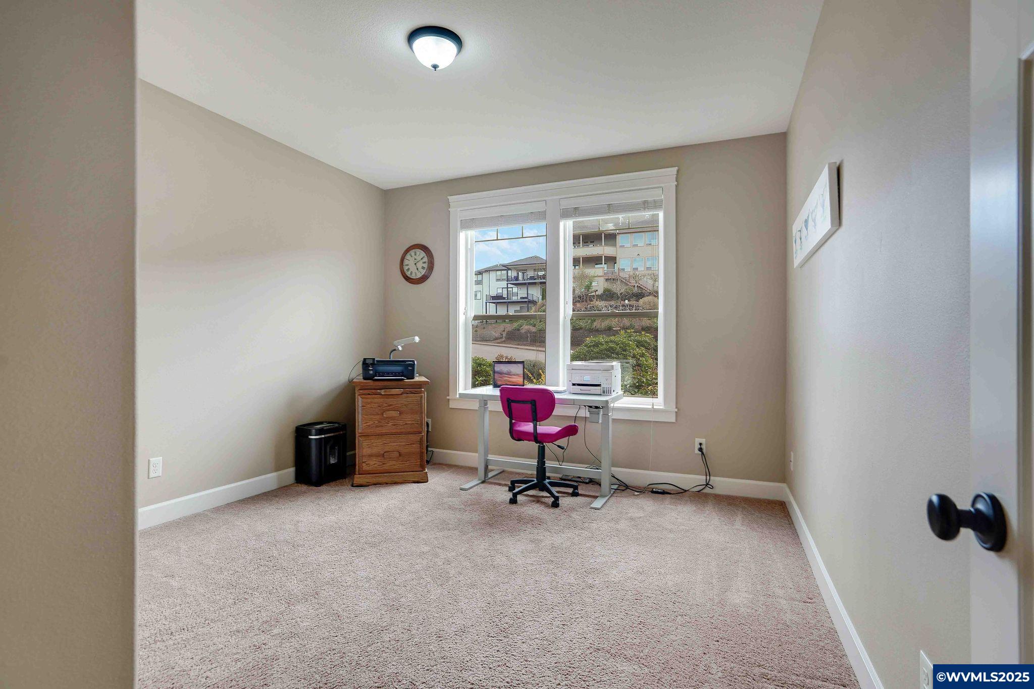 Salem, Oregon 97306, United States, 3 Bedrooms Bedrooms, ,2 BathroomsBathrooms,Residential,Active,95164