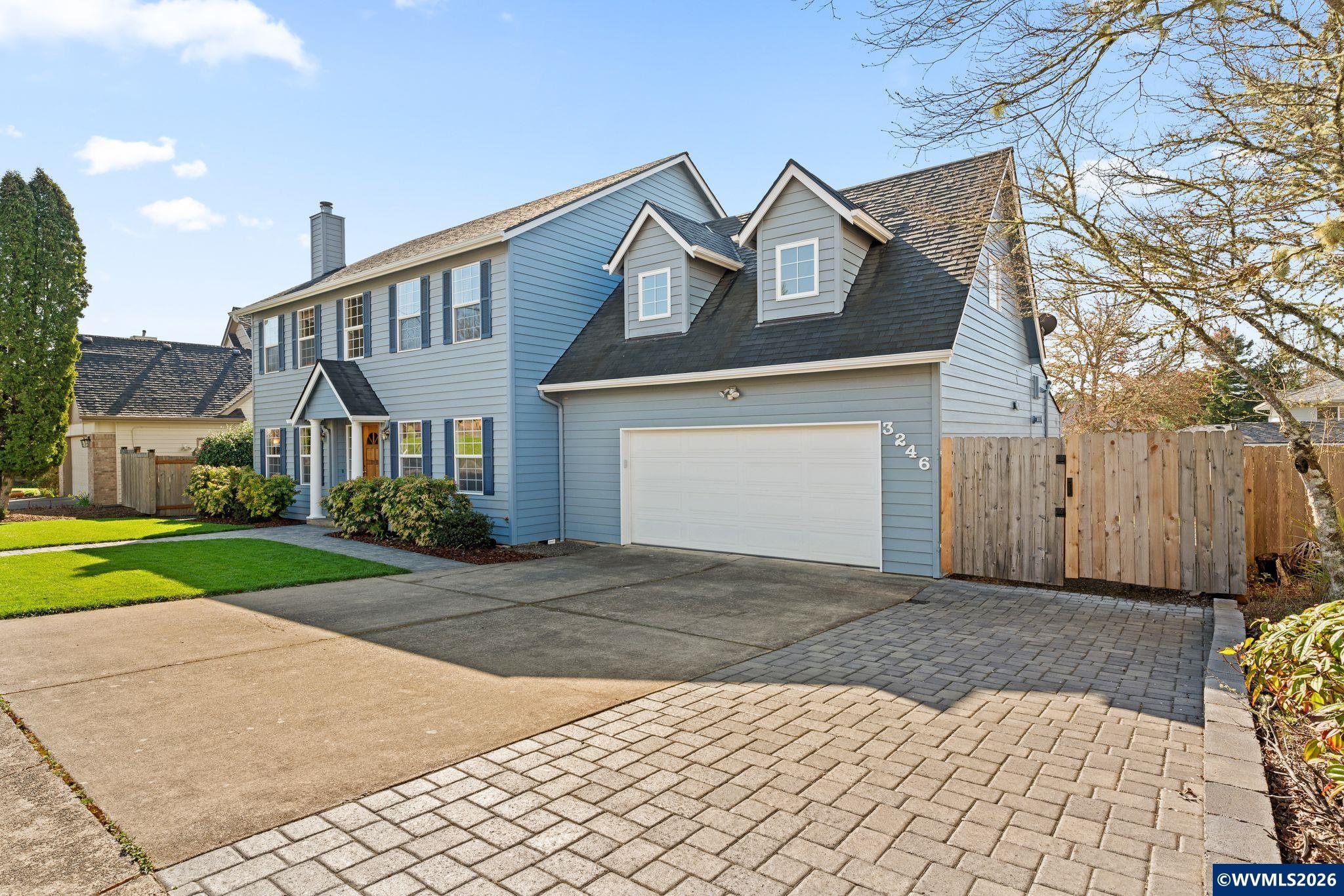 3246 NW Silktassel Dr