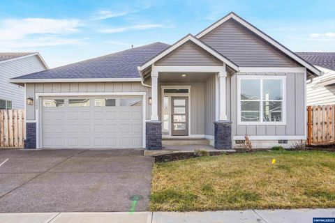 1005 Sassafras St Independence OR 97351