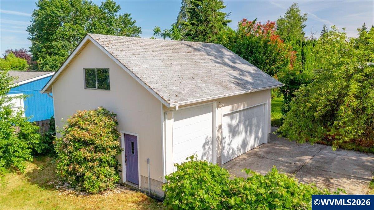 1860 Keizer Rd NE
