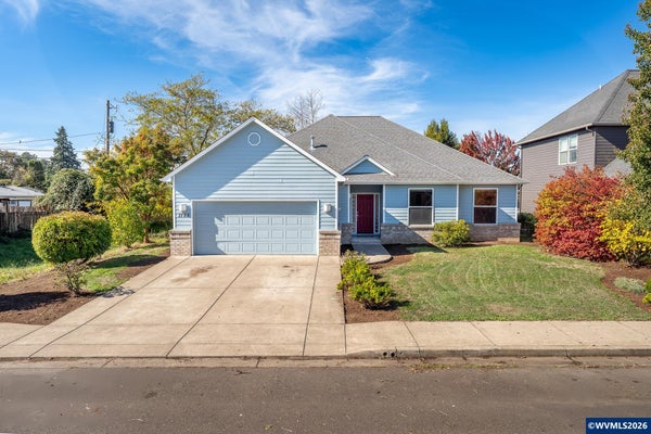 1153 SPRUCE ST, JUNCTION CITY, OR 97448 - Image adb9db8ee18e1db745062e30bb97ab51/383364812
