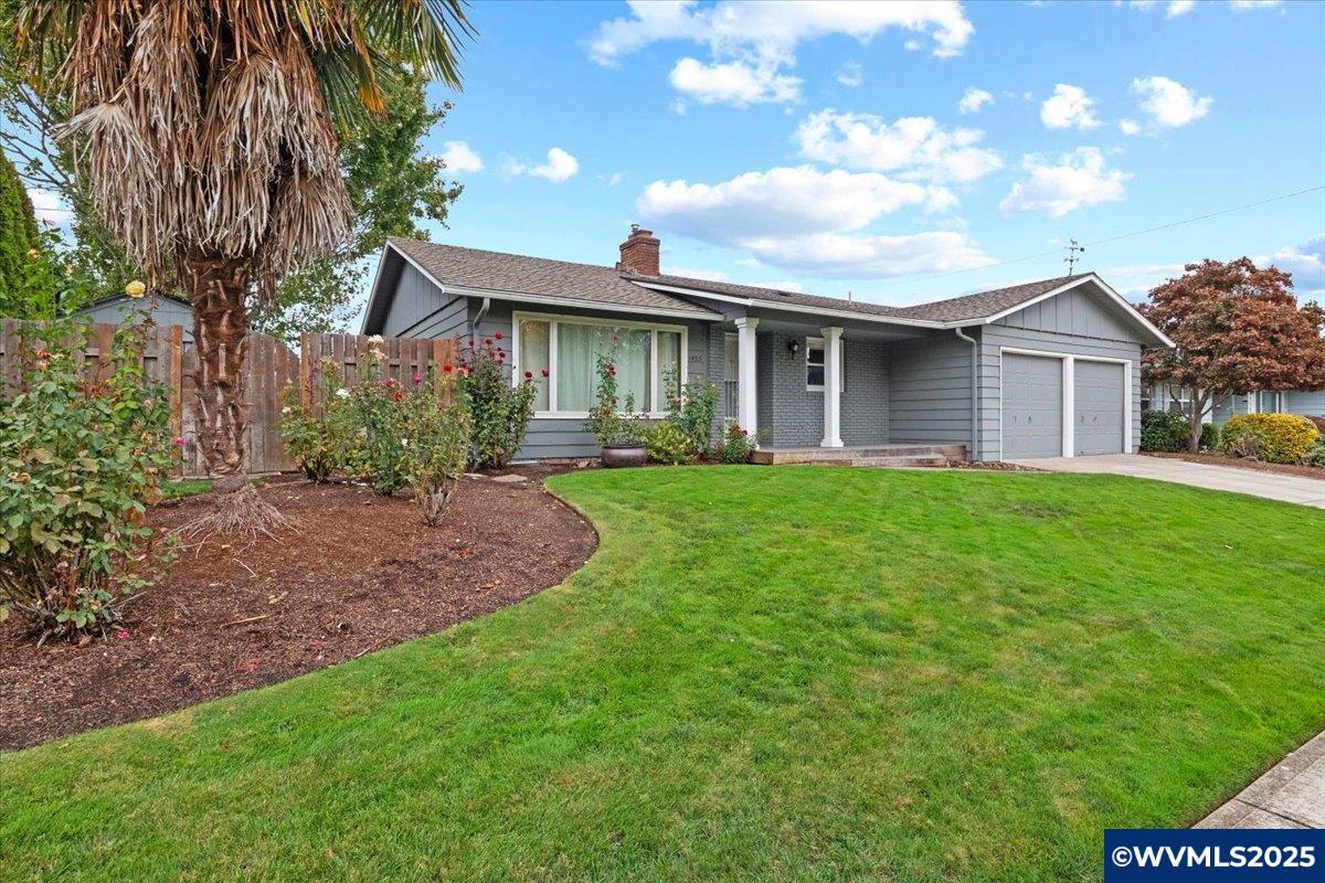 1455 Manzanita St NE
