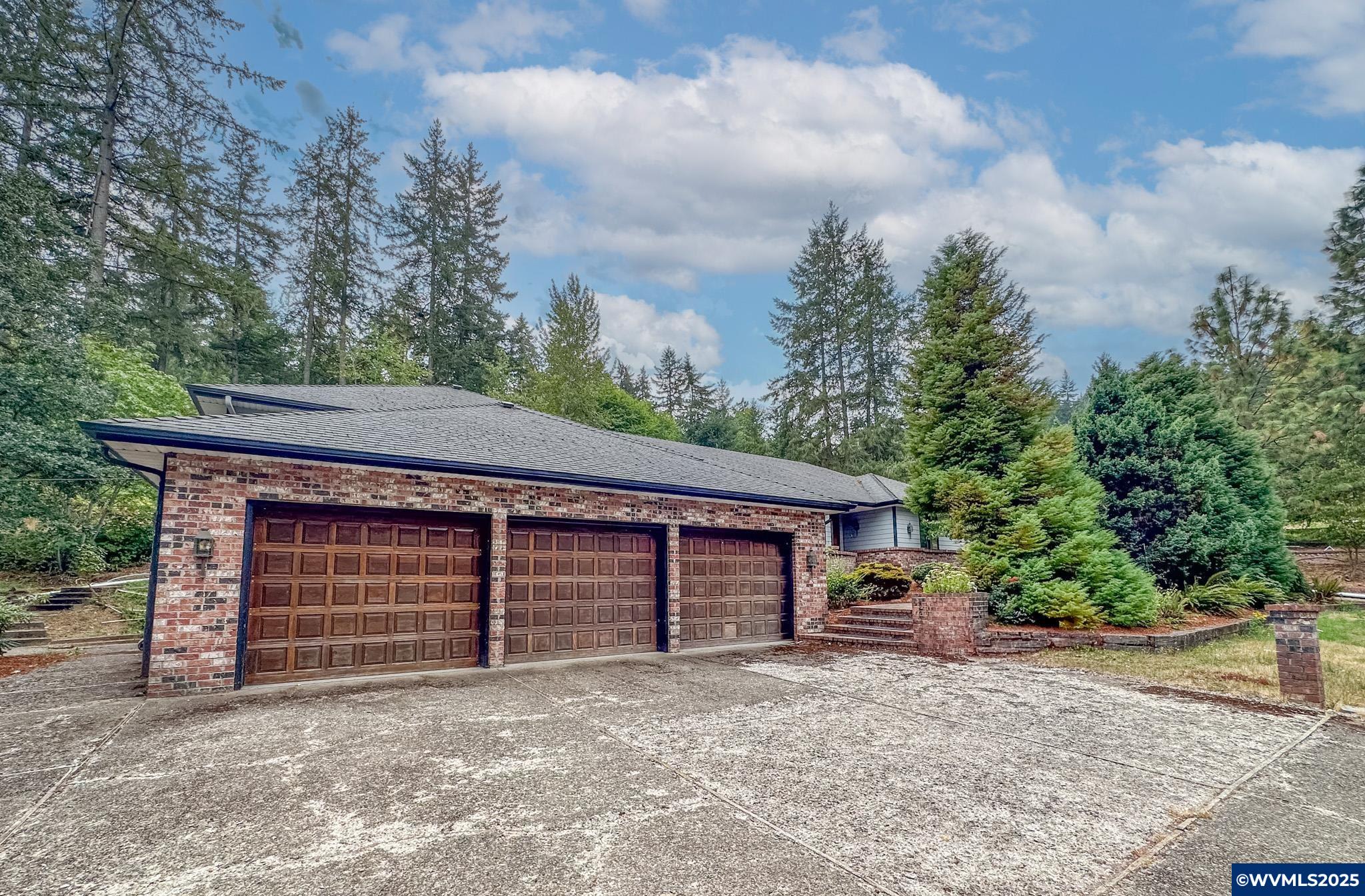 30992 Echo Hills Ter