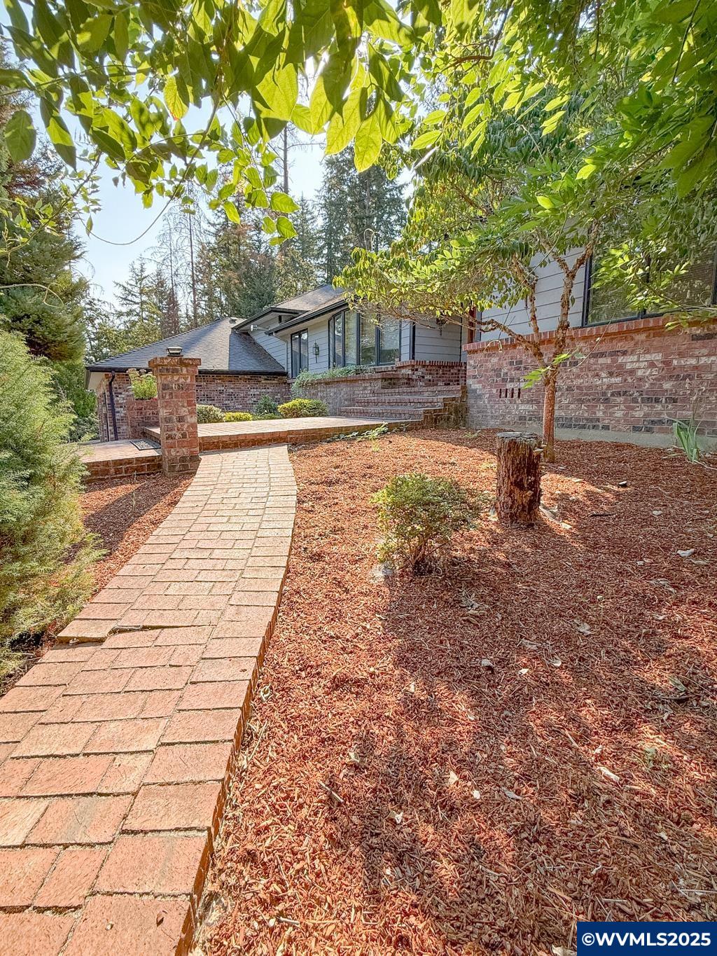 30992 Echo Hills Ter