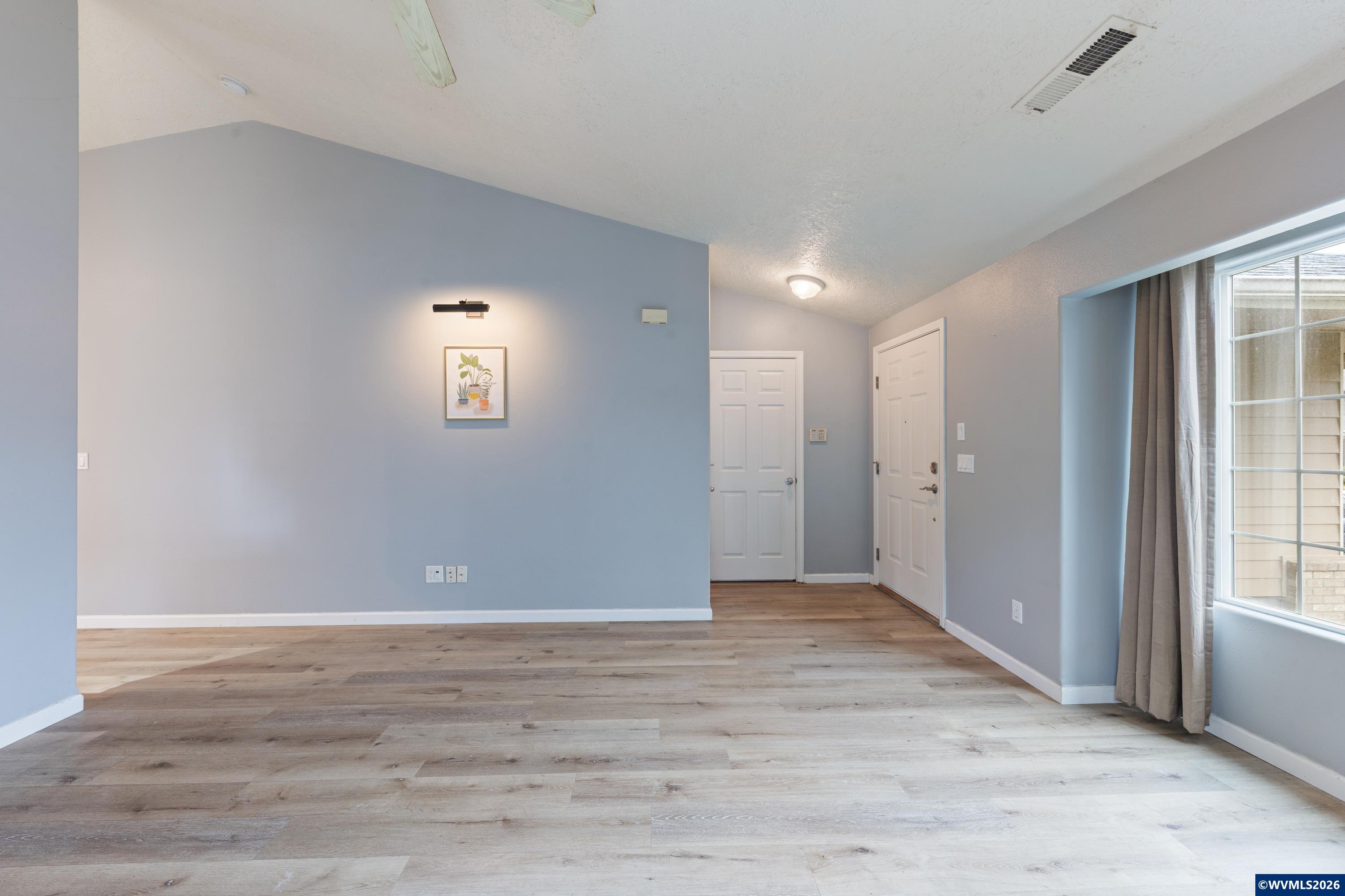 2775 Van Kleeck Pl NW