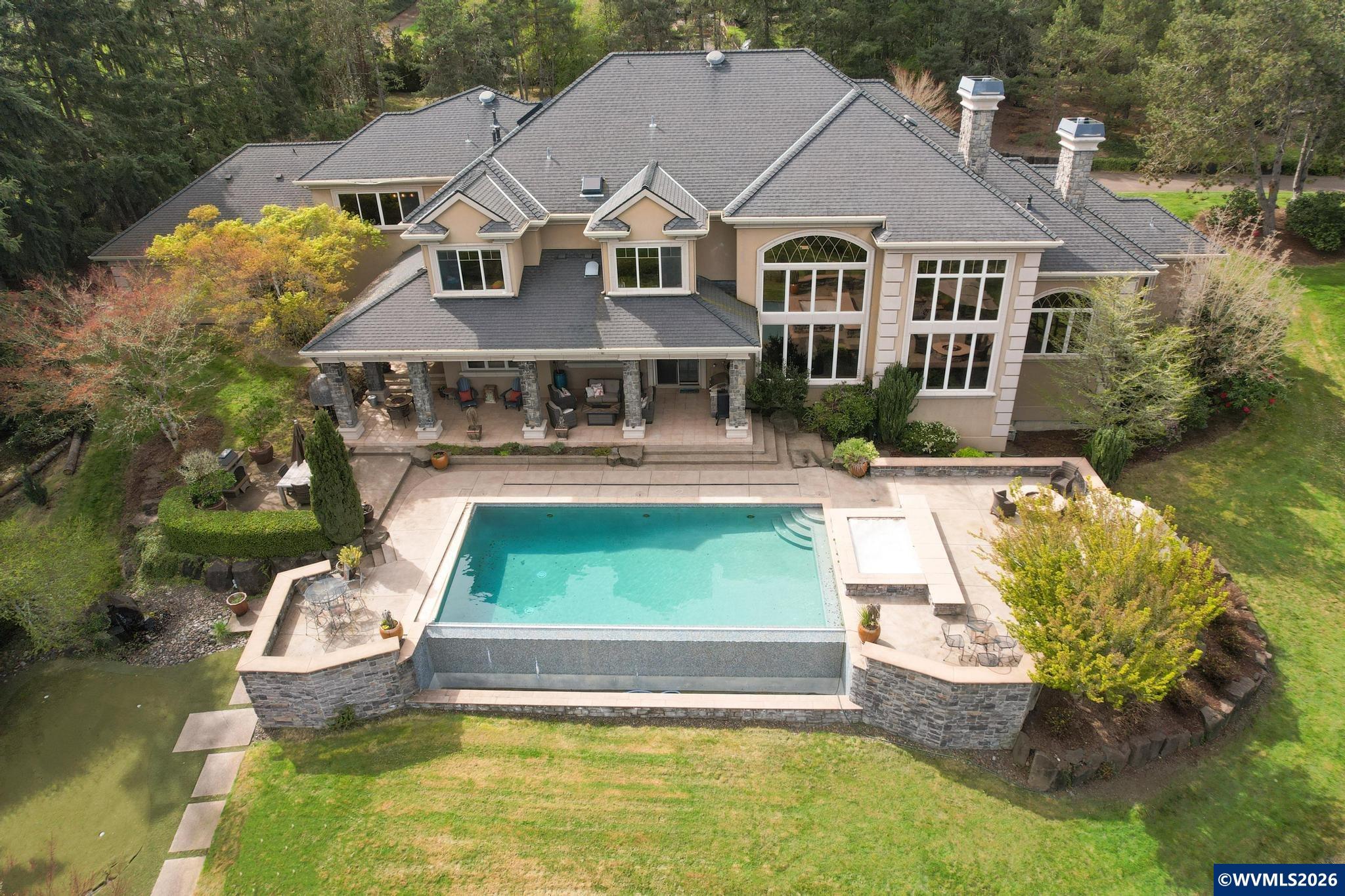 1450 North Albany Rd NW