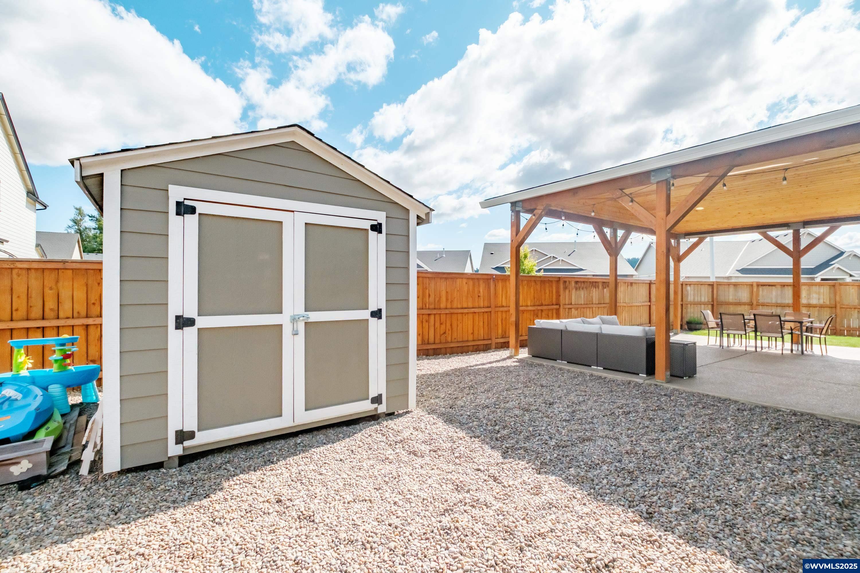 Turner, Oregon 97392, United States, 4 Bedrooms Bedrooms, ,2 BathroomsBathrooms,Residential,Active,154475