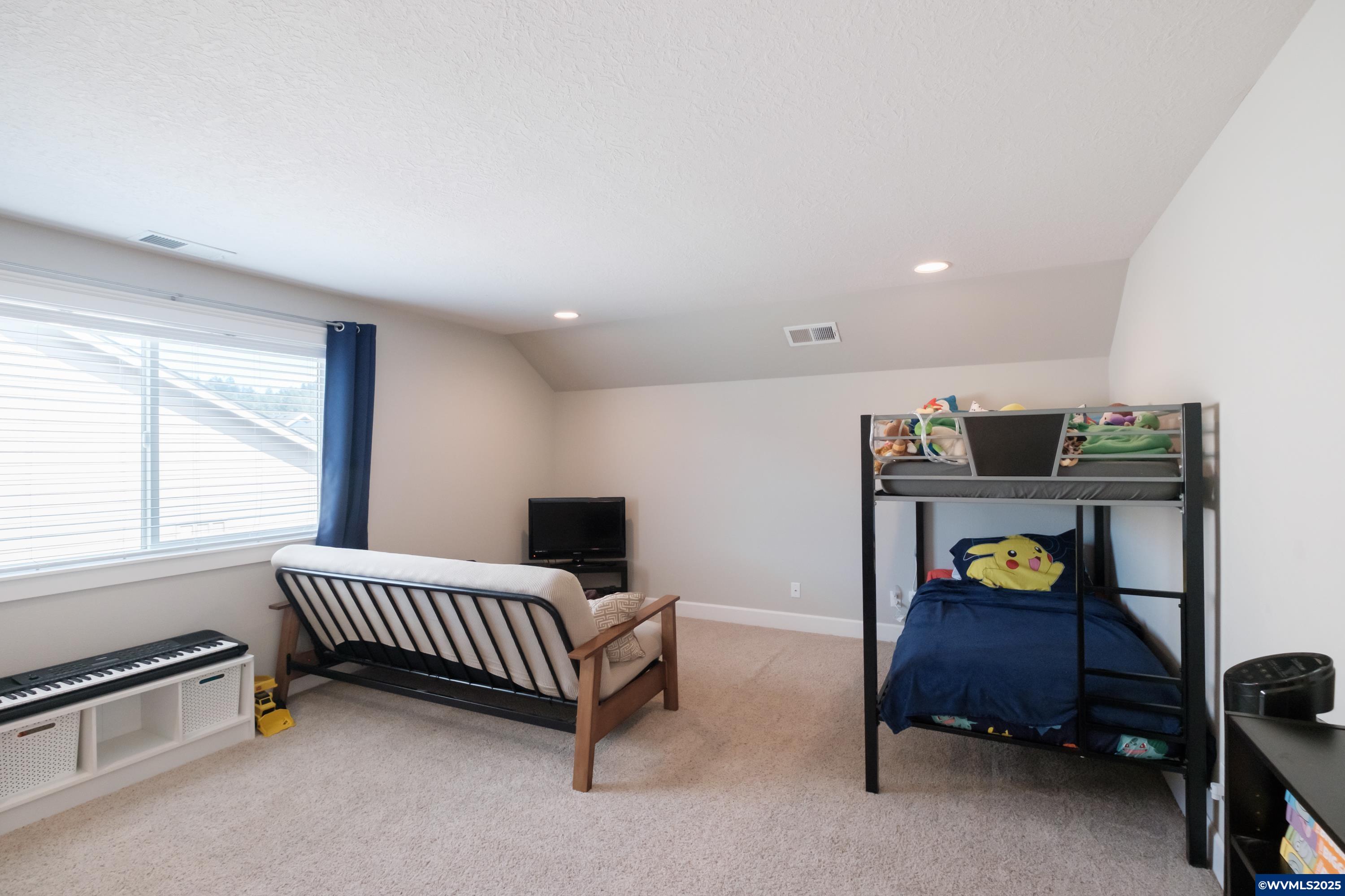 Turner, Oregon 97392, United States, 4 Bedrooms Bedrooms, ,2 BathroomsBathrooms,Residential,Active,154475