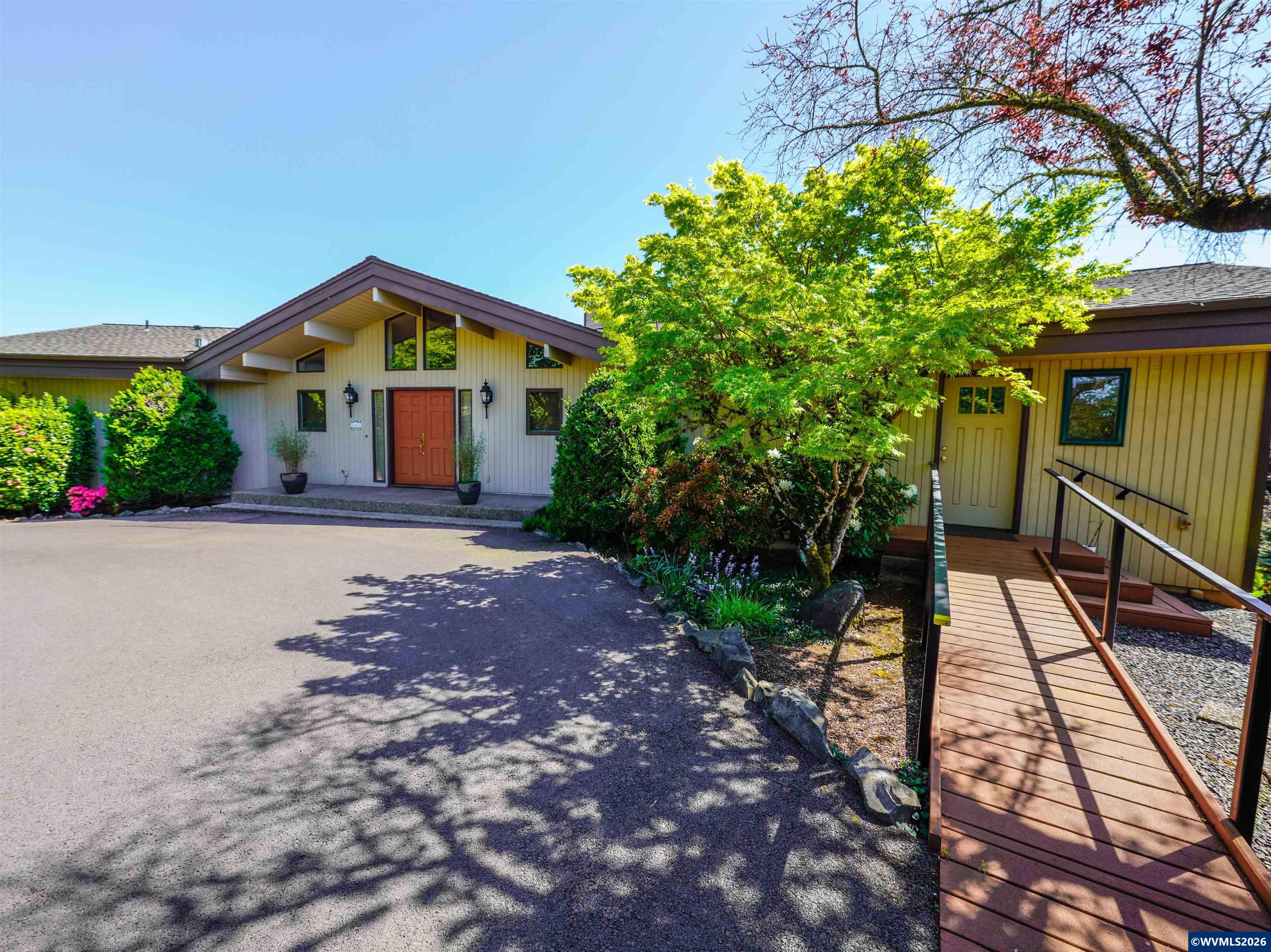 3864 West Nanitch Cir S