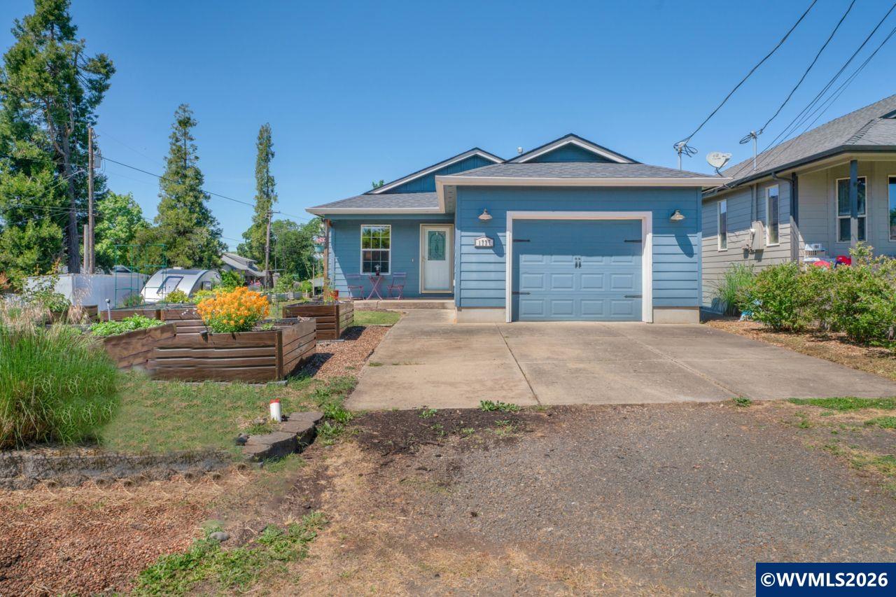 1737 13th Av SW