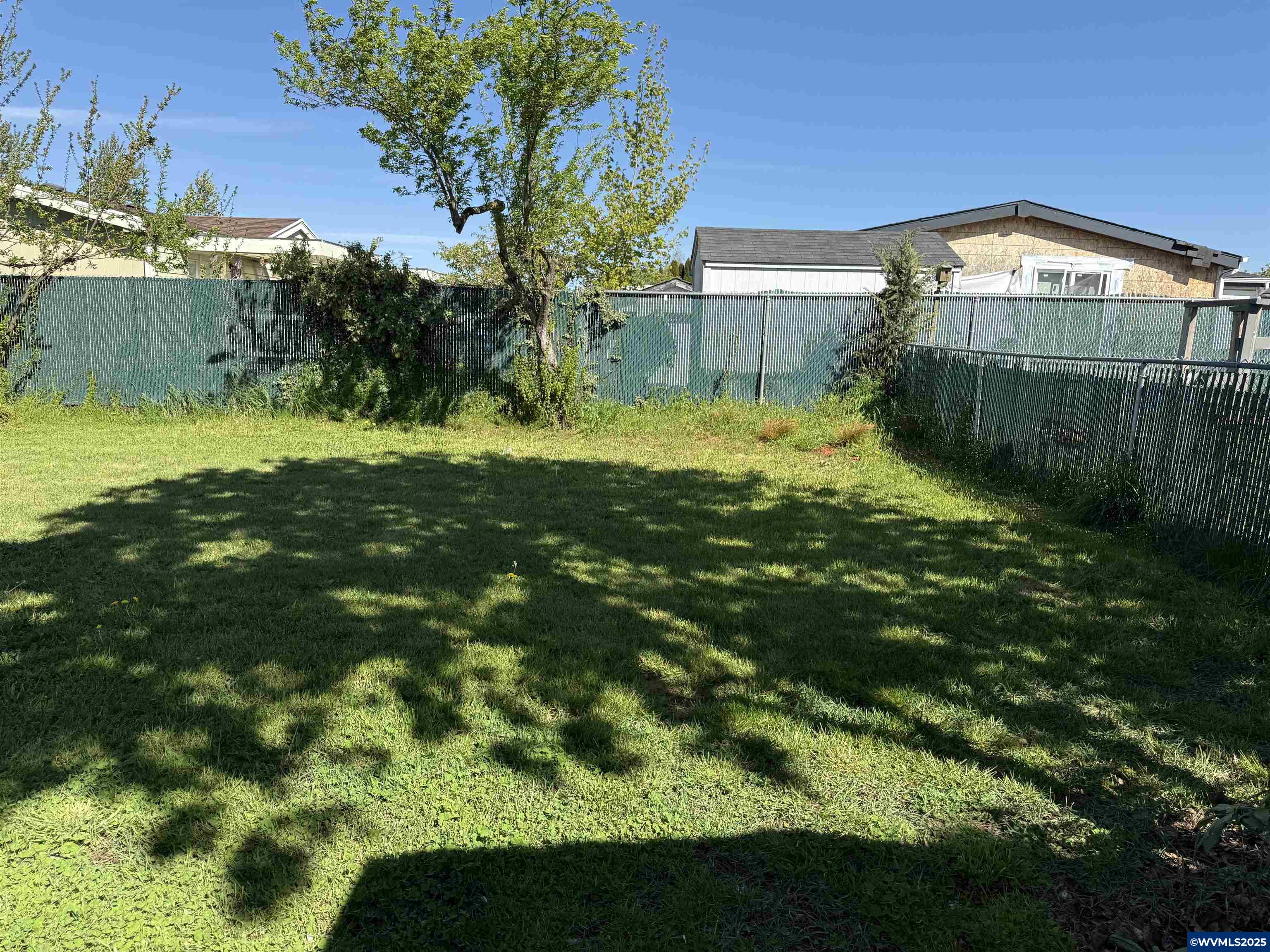 632 Windemere (#17) St