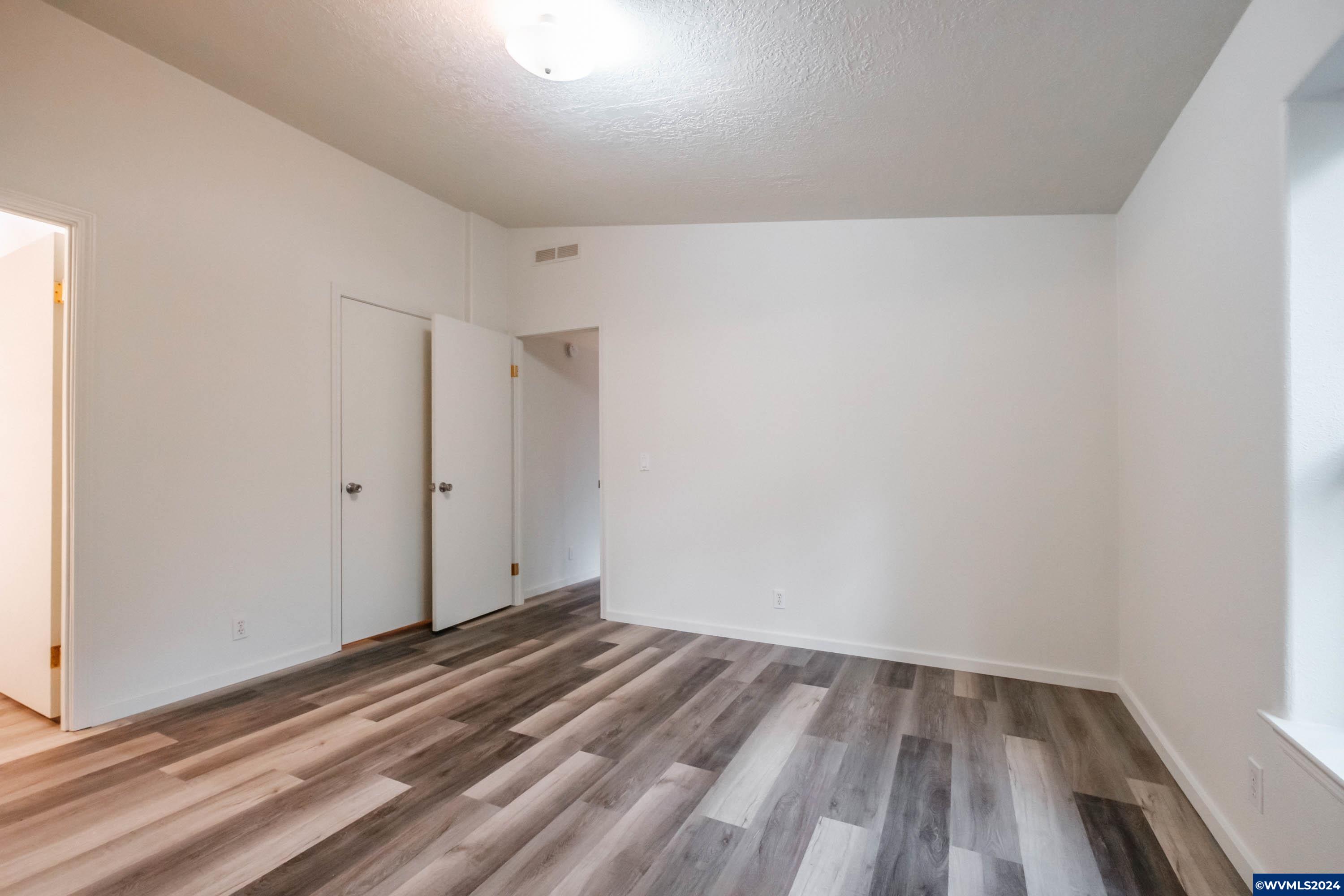 Woodburn, Oregon 97071, United States, 3 Bedrooms Bedrooms, ,2 BathroomsBathrooms,Residential,Active,62086