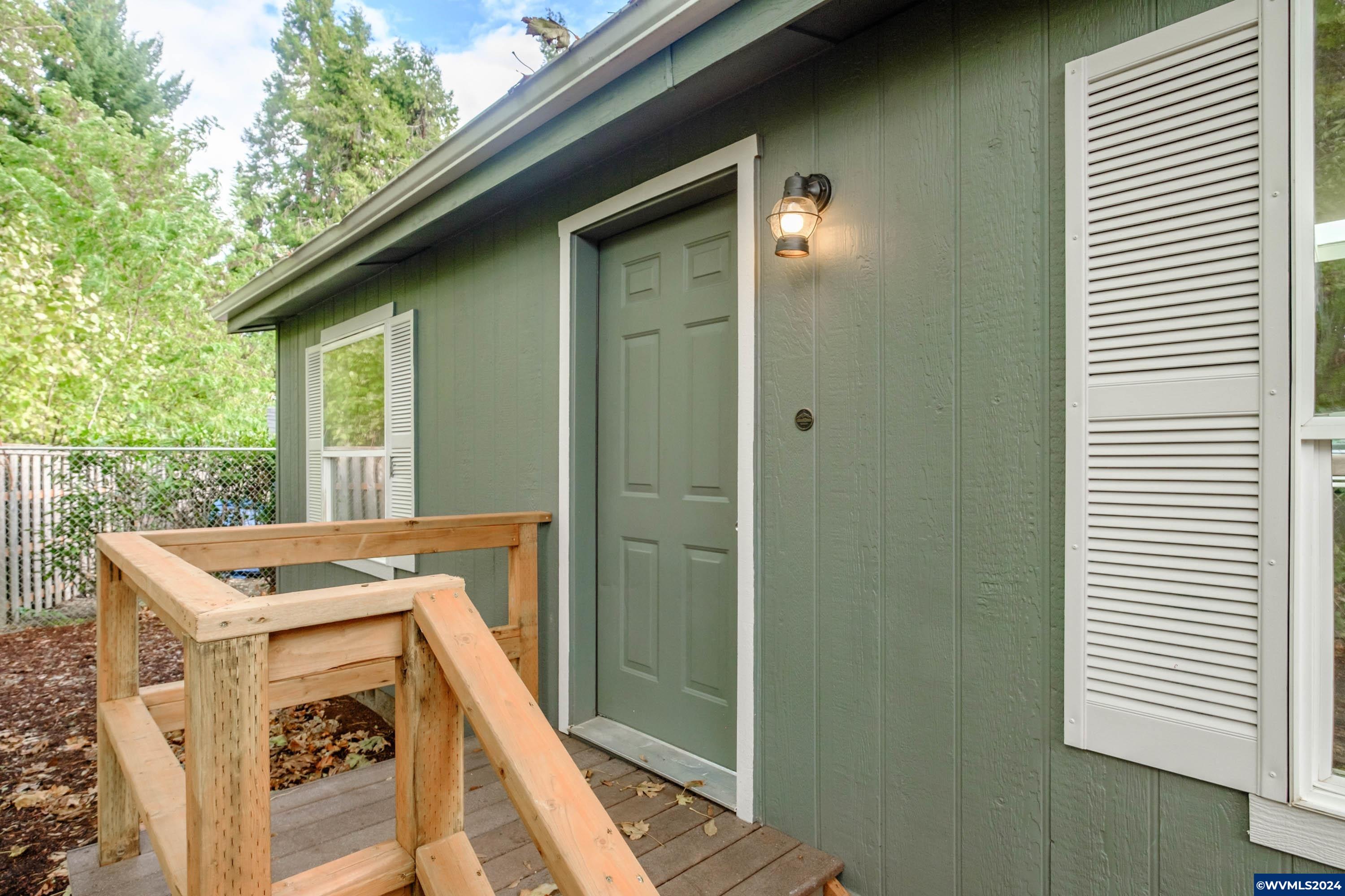 Woodburn, Oregon 97071, United States, 3 Bedrooms Bedrooms, ,2 BathroomsBathrooms,Residential,Active,62086