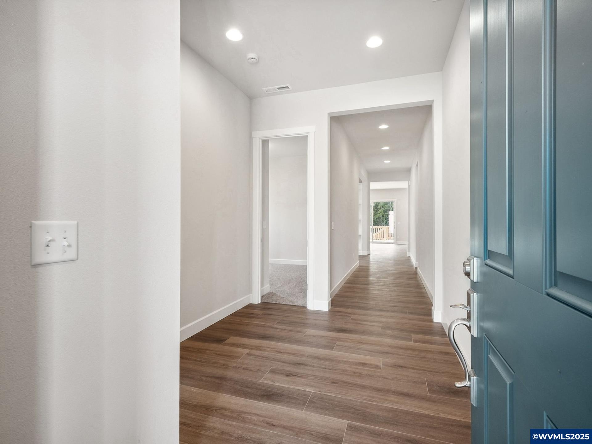 6252 Evangelista Av S