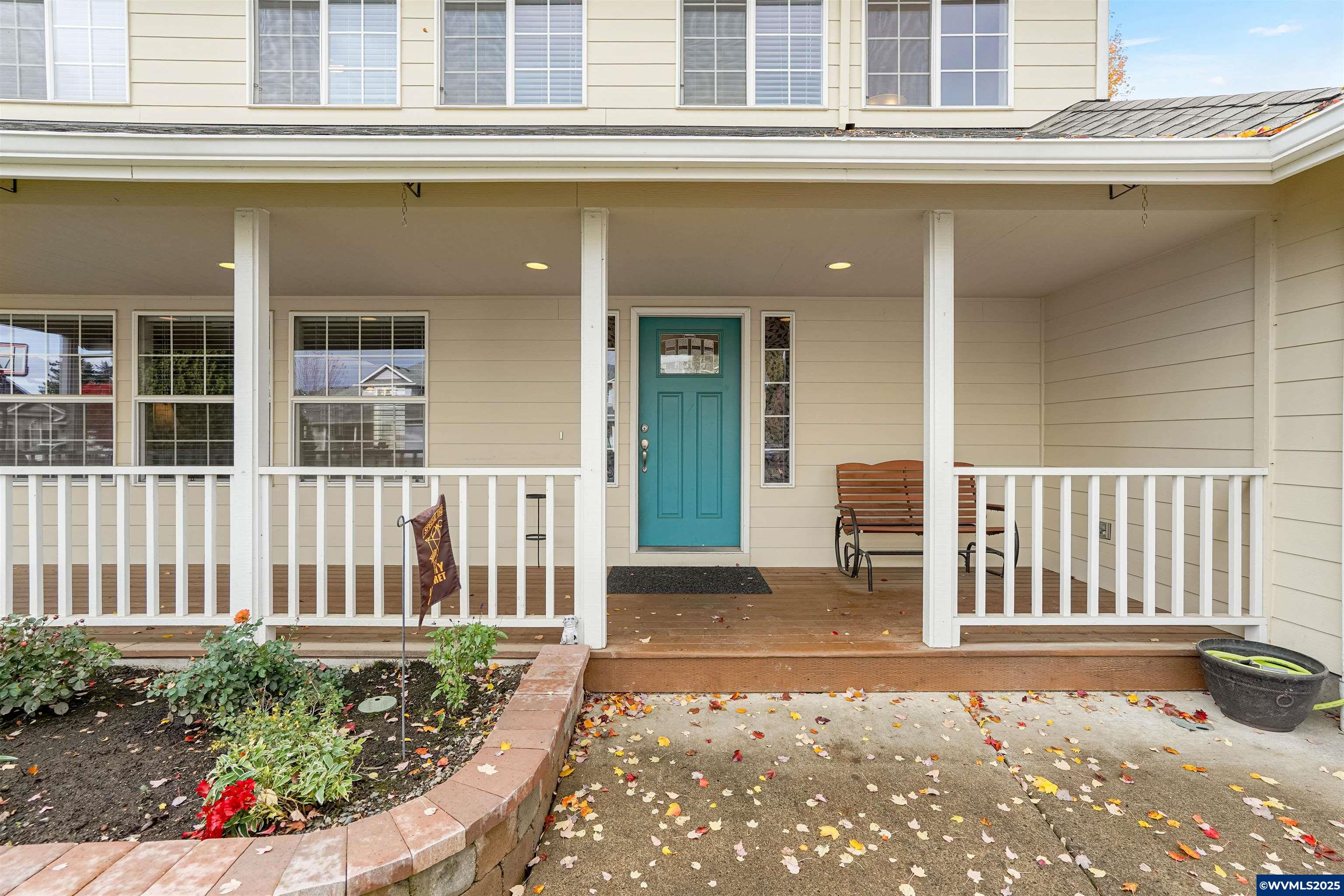 1228 Bent Grass Ct NE