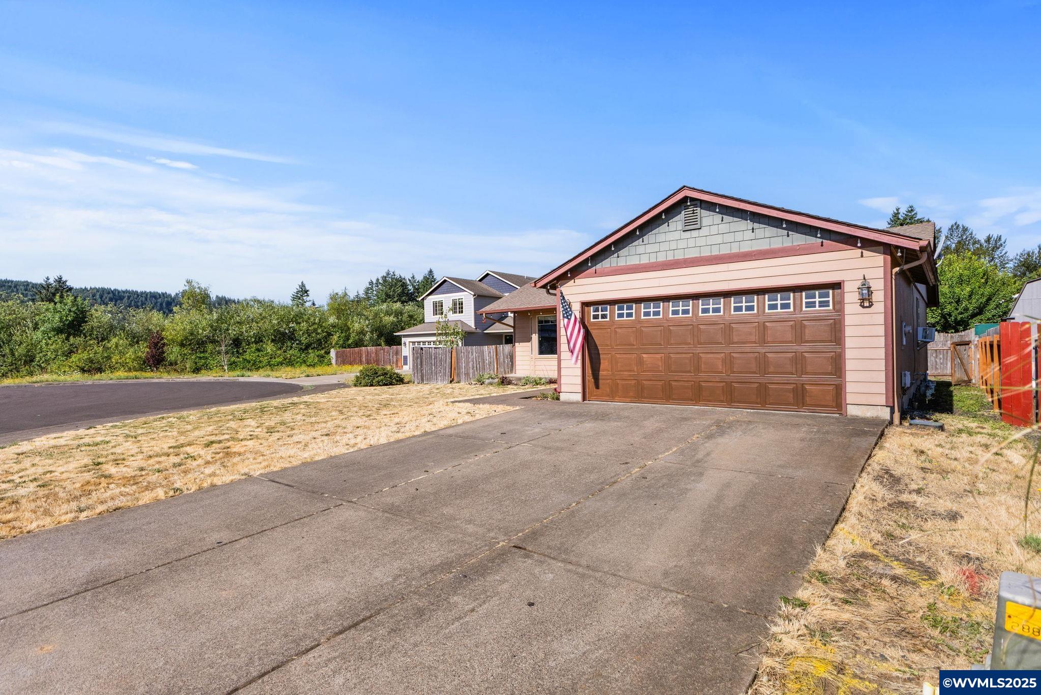 1254 Linden Ct