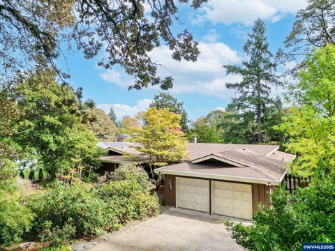 1835 NW Juniper Pl Corvallis OR 97330