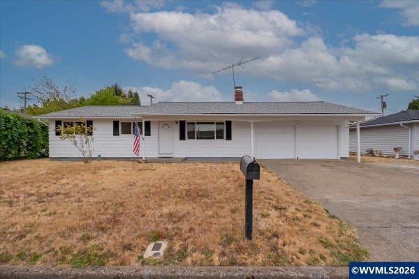 809 33RD AVE SE, ALBANY, OR 97322 - Image b5db6c86f331a706453e2bd9c31d4601/3213832471