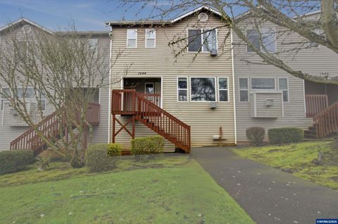 1544 Madelyn Av SE Salem OR 97306