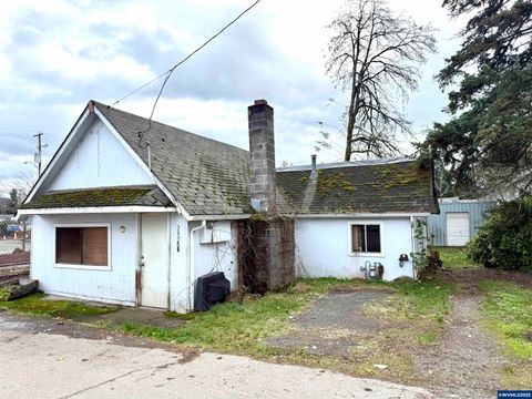 38958 NW 2nd Av Scio OR 38958