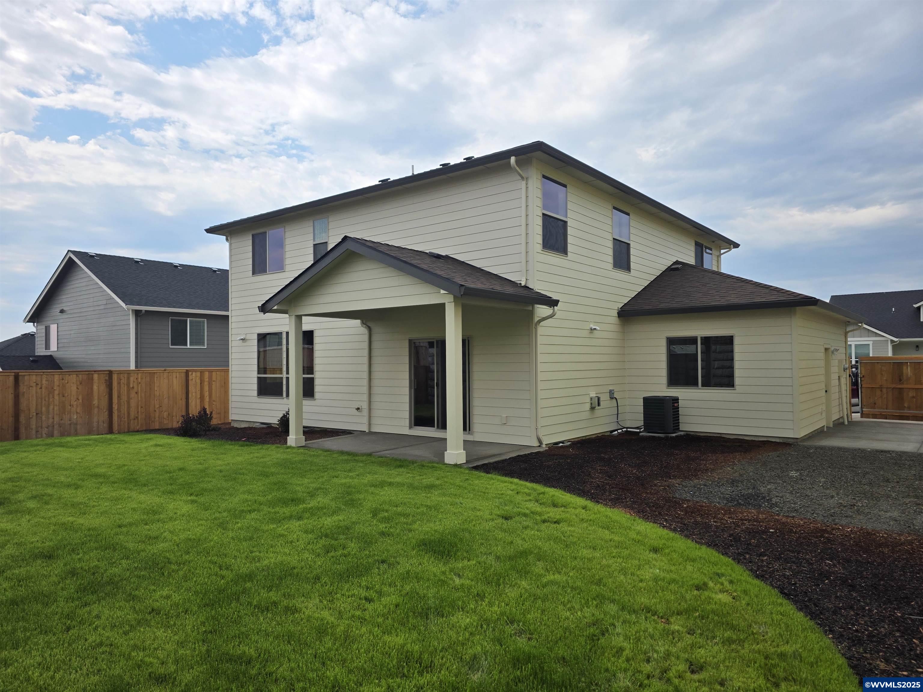 Lot 8 Lennox Ln NE