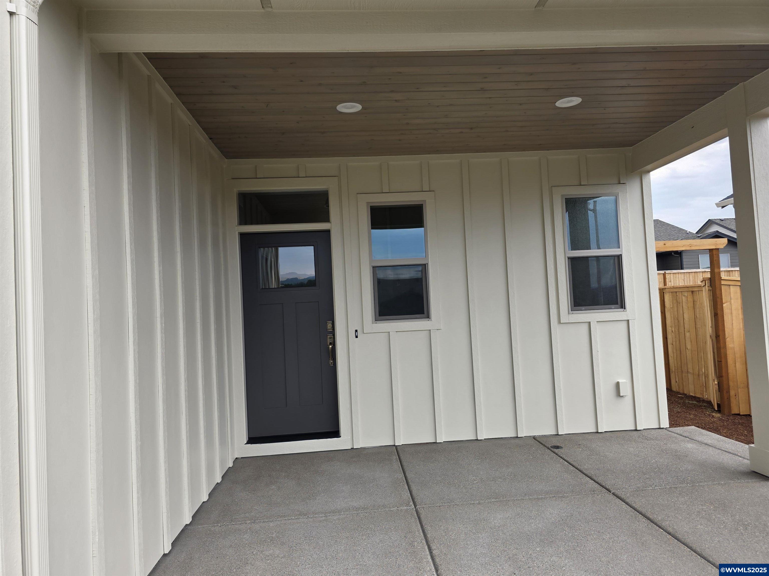 Lot 8 Lennox Ln NE