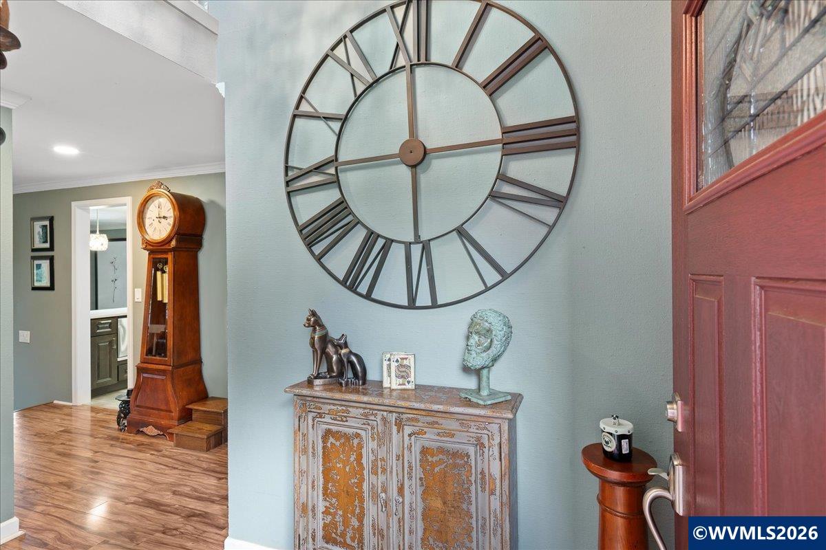 6660 Huntington Cir S