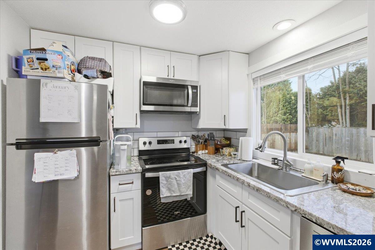 137 Tanglewood (-141) Dr