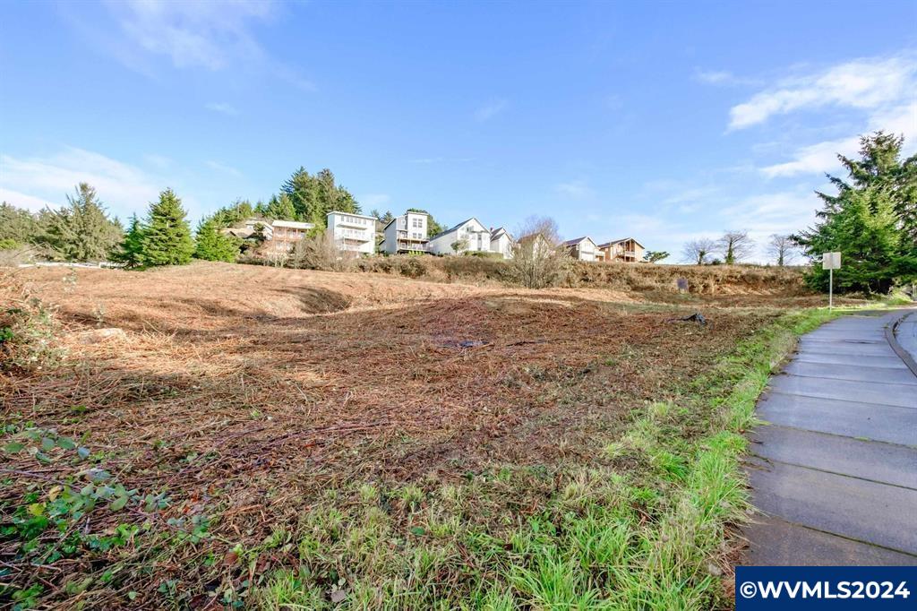 Newport, Oregon 97365, United States, ,Commercial,Active,66449