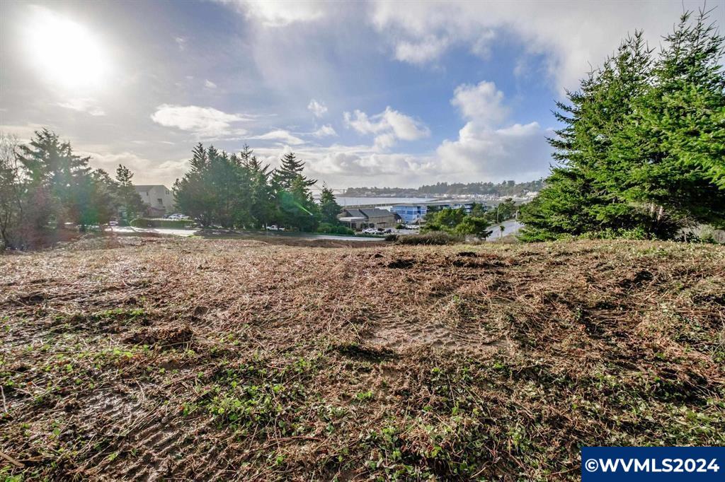 Newport, Oregon 97365, United States, ,Commercial,Active,66449