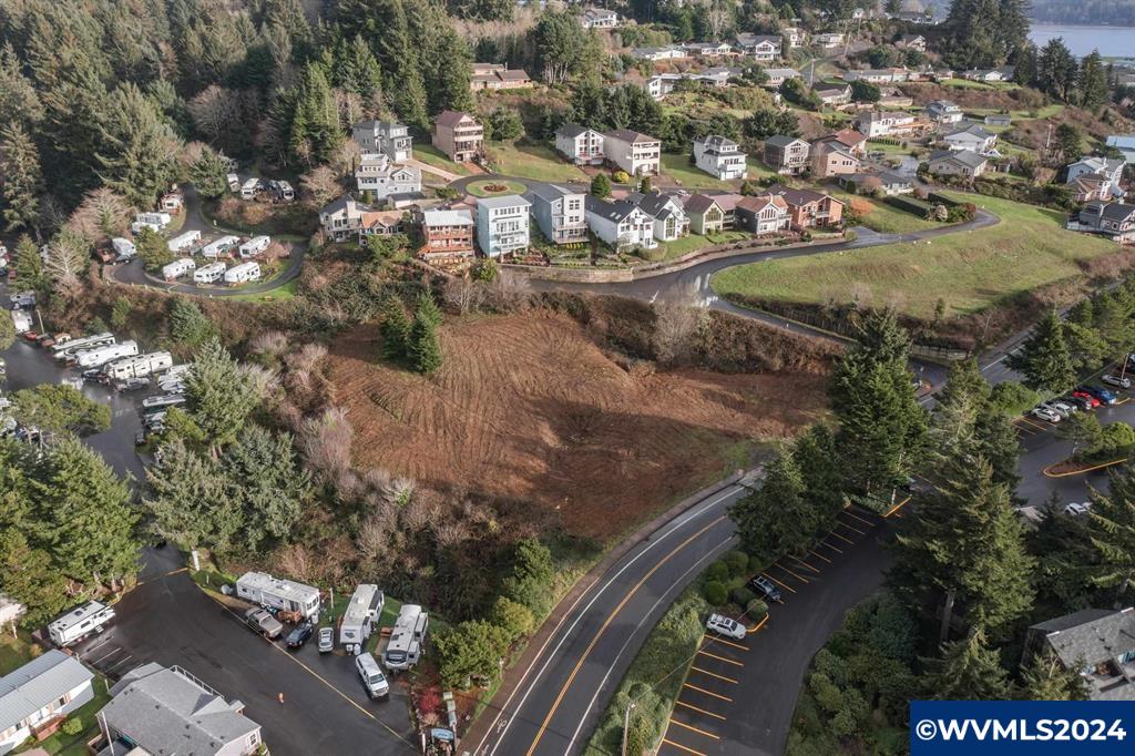 Newport, Oregon 97365, United States, ,Commercial,Active,66449