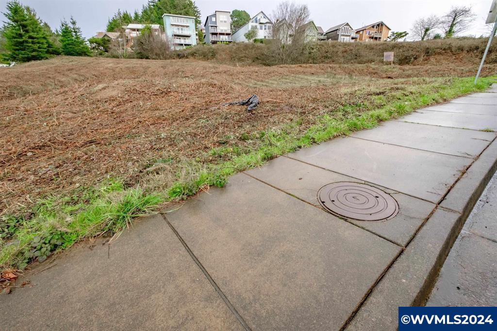 Newport, Oregon 97365, United States, ,Commercial,Active,66449