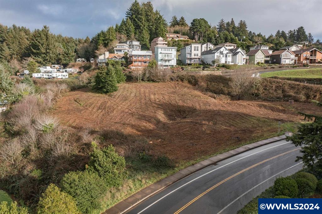 Newport, Oregon 97365, United States, ,Commercial,Active,66449