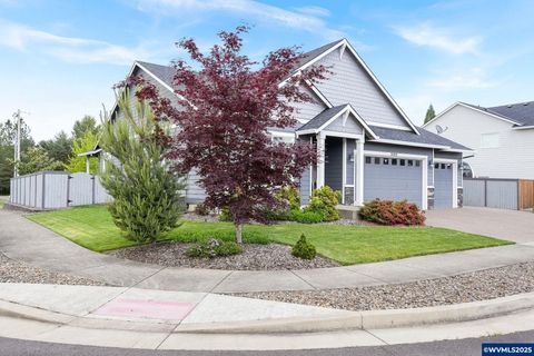 2103 Summit Dr NE Albany OR 97321