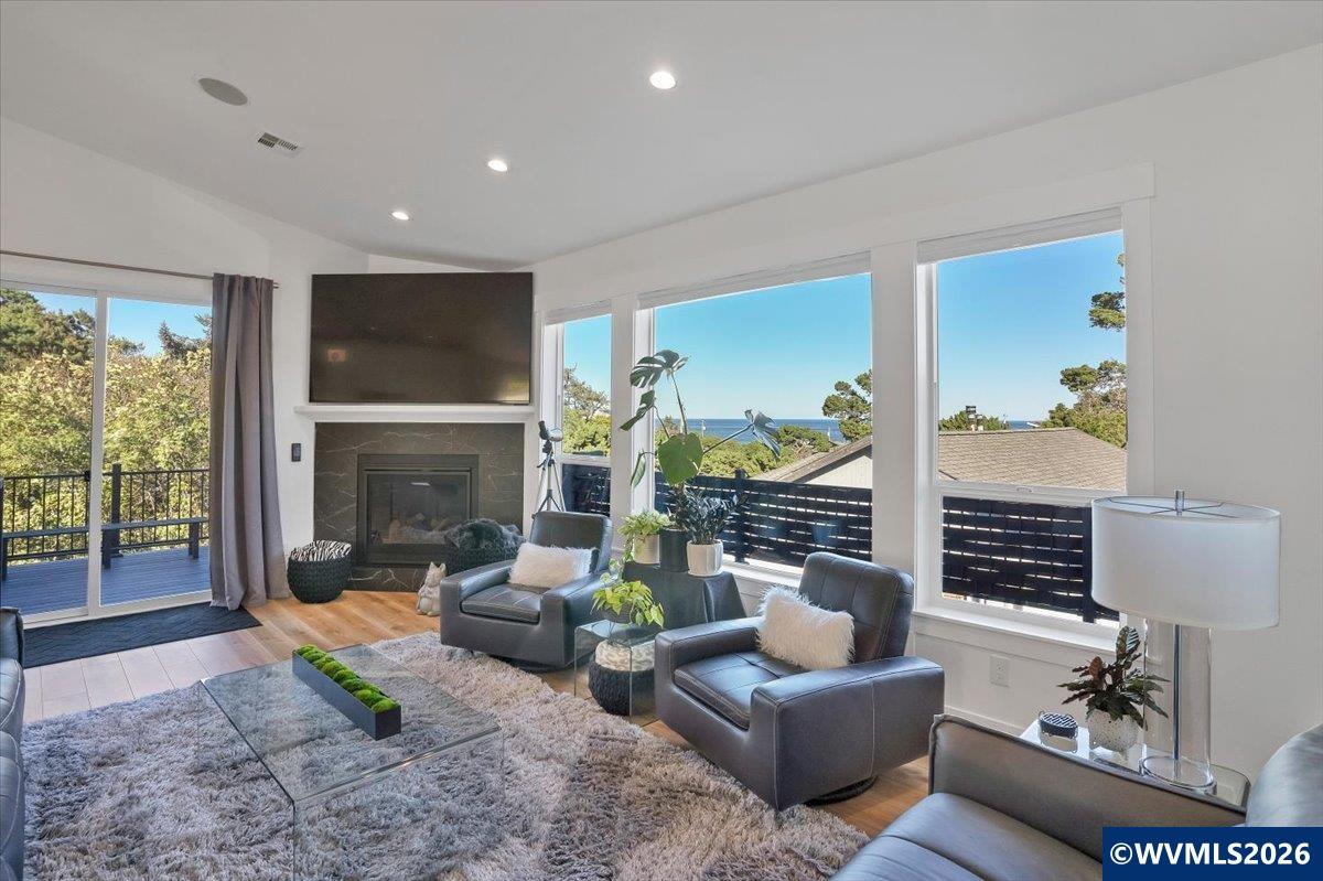 Experience inspired luxury in the coveted Roads End neighborhood, wher – image 16