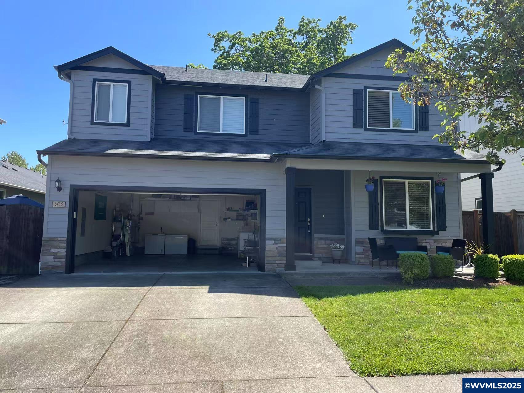 308 Muirfield Av NW