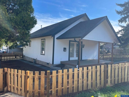 1512 SW FAIRVIEW AVE, DALLAS, OR 97338 - Image bdae7973fc69cda110ccba552069530f/105875993