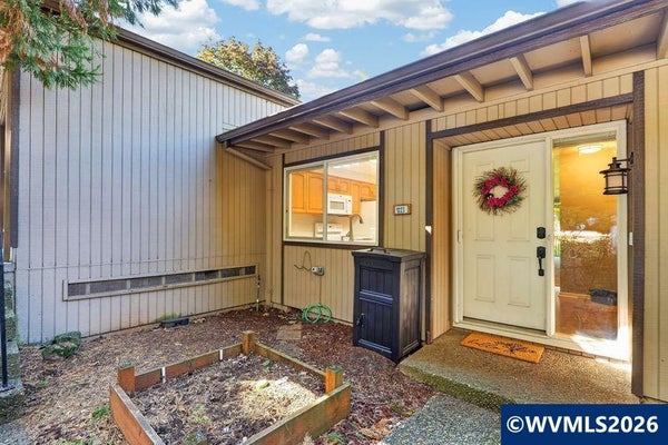 1223 KAREN WAY NW, SALEM, OR 97304 - Image bdcfd069d77d4a28cd98cae8b817ed4d/1034799964