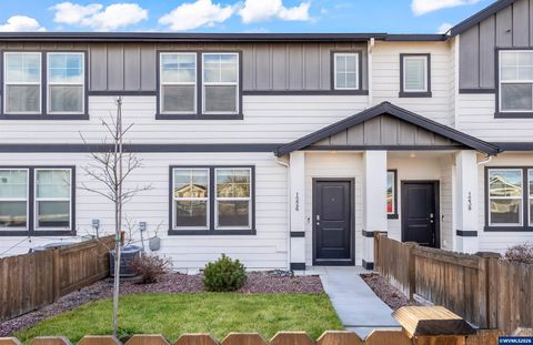 1226 NW Upas Pl Redmond OR 97756