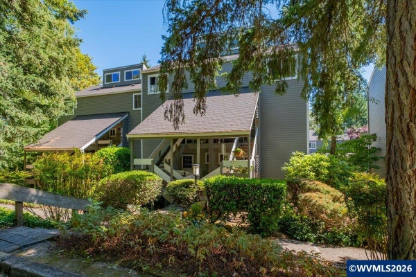 4620 LOWER DR, LAKE OSWEGO, OR 97035 - Image c2872d95ae20ee7f1369e276bb8897bb/1299761231