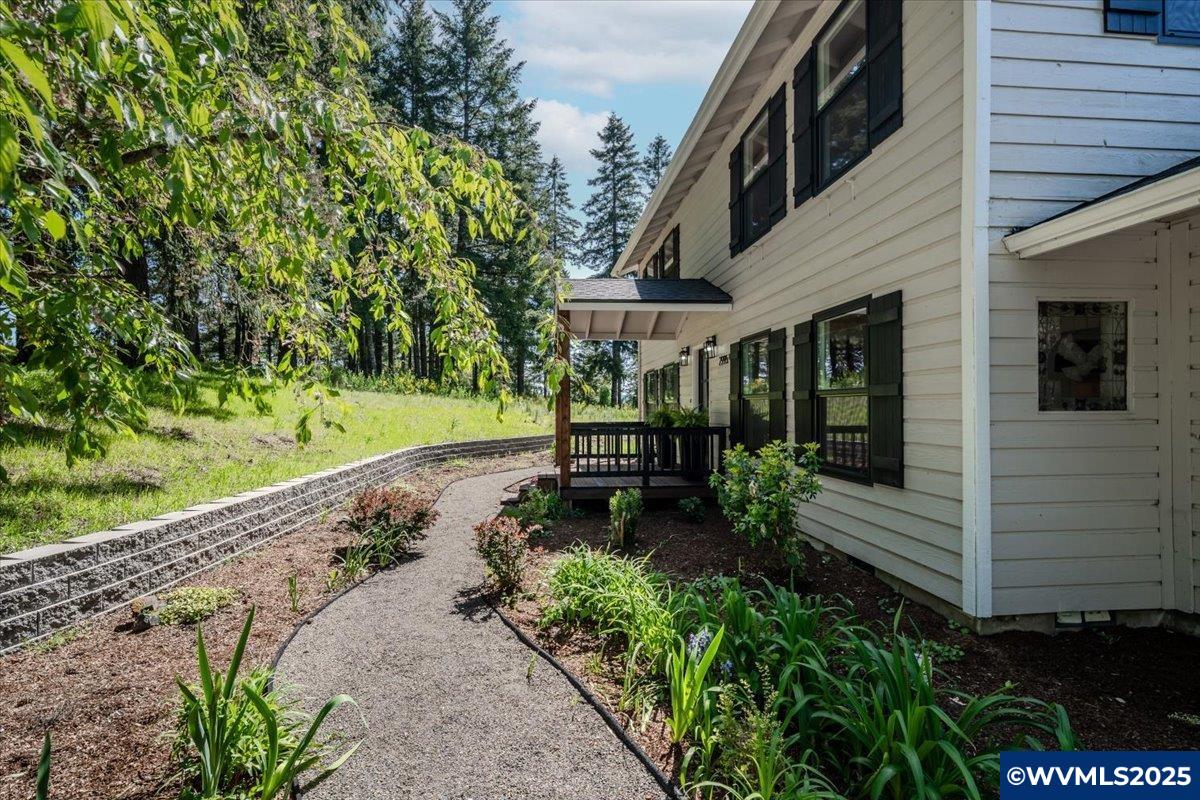 2995 Barnhart Rd
