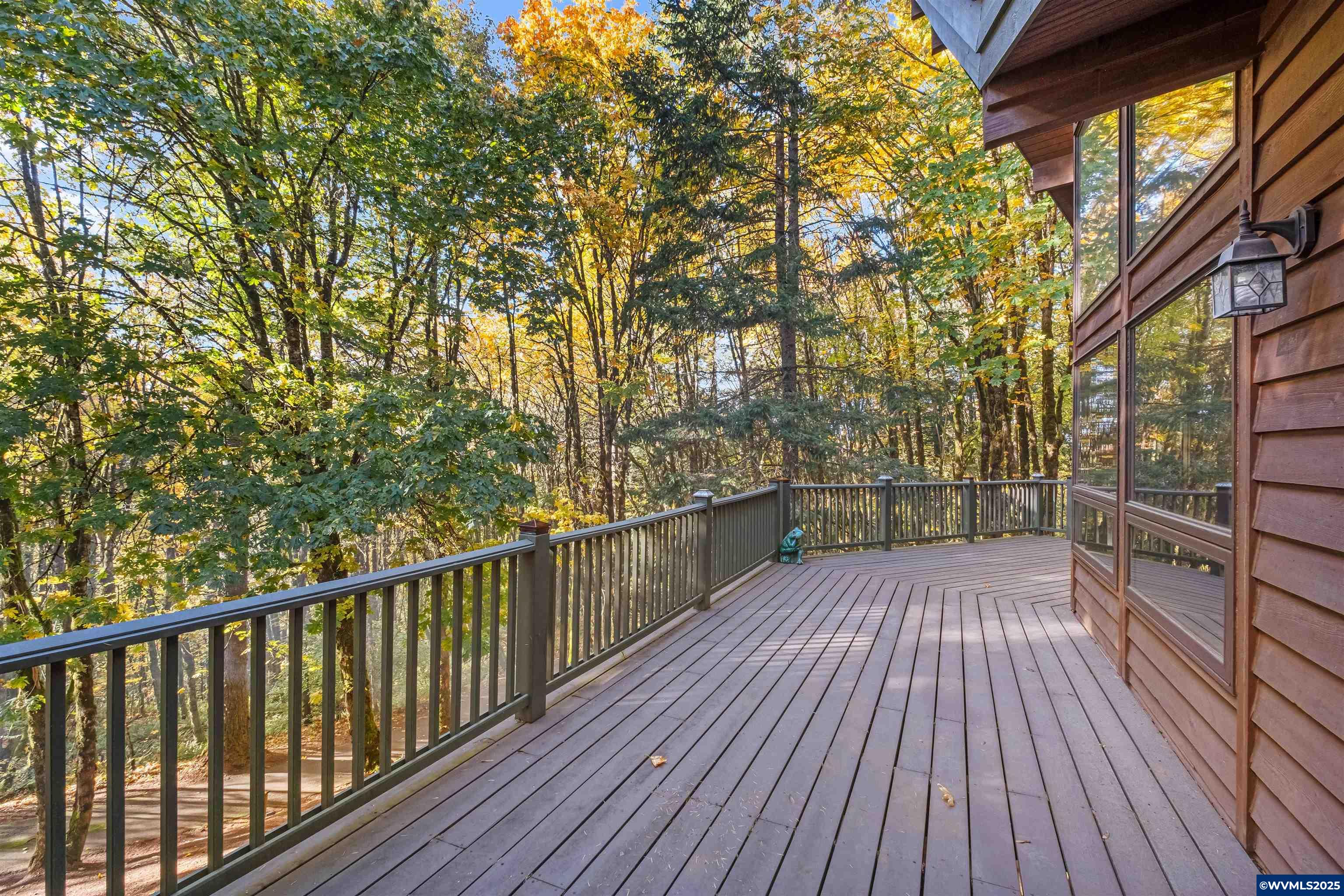 Salem, Oregon 97306, United States, 4 Bedrooms Bedrooms, ,4 BathroomsBathrooms,Residential,Active,237134