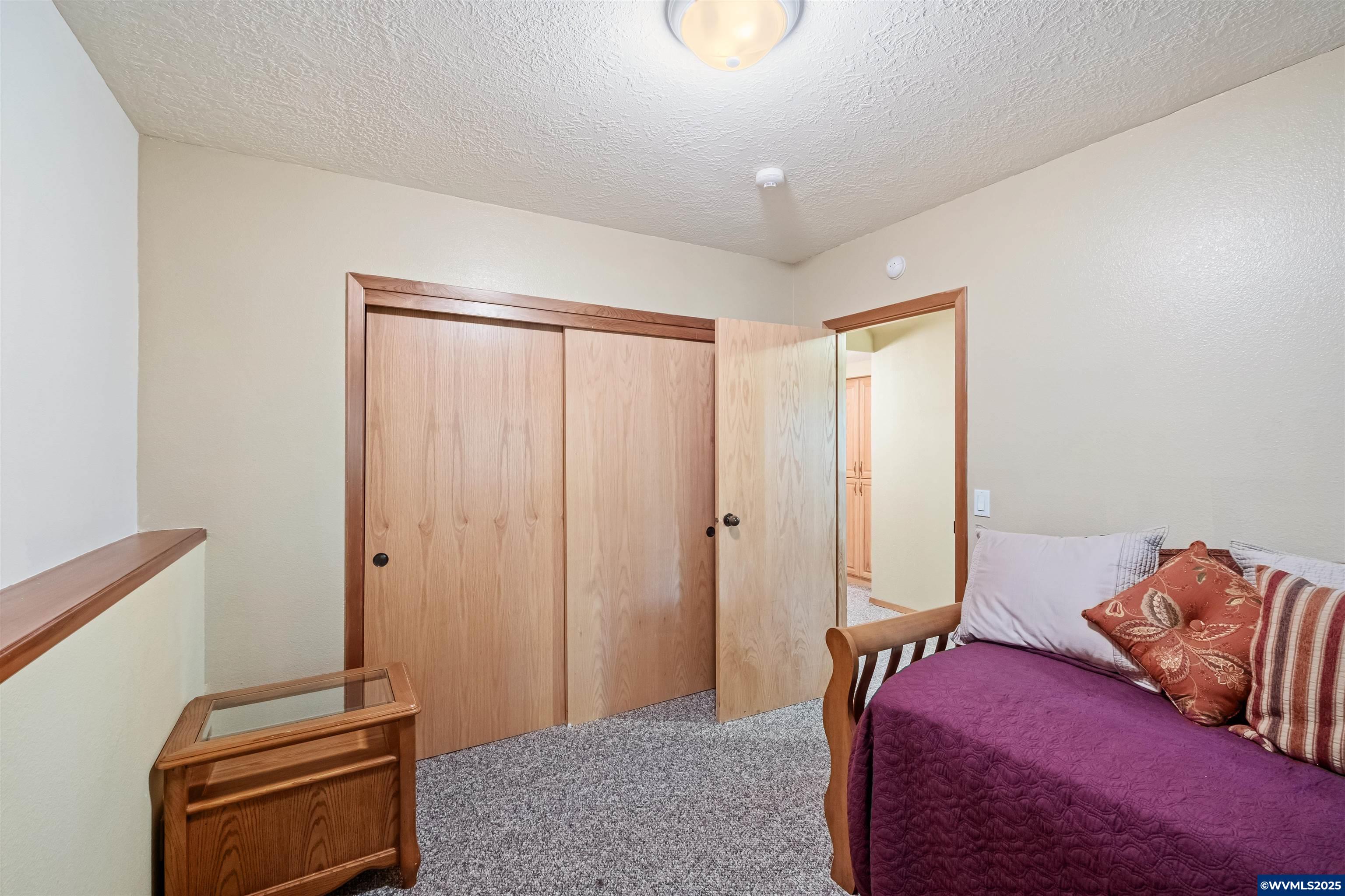 Salem, Oregon 97306, United States, 4 Bedrooms Bedrooms, ,4 BathroomsBathrooms,Residential,Active,237134