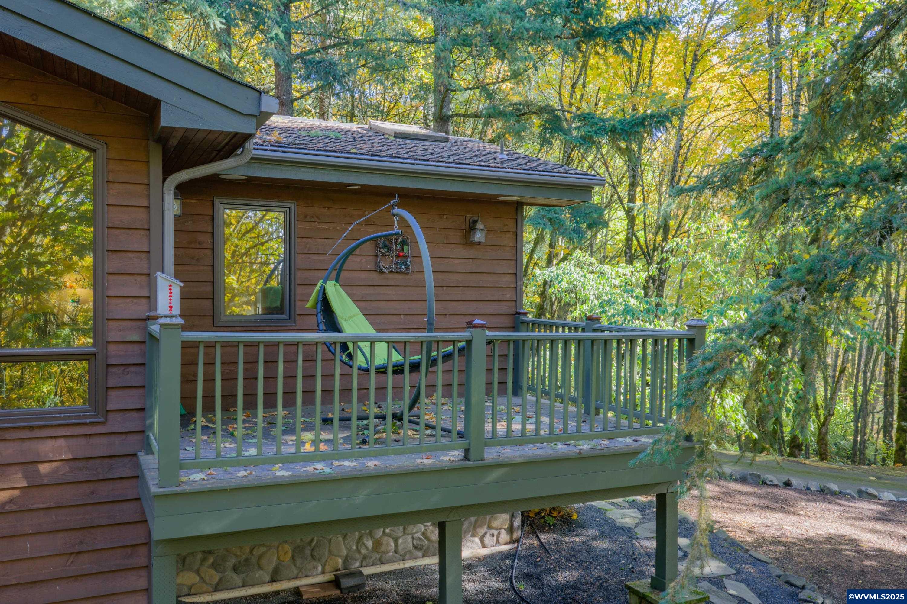 Salem, Oregon 97306, United States, 4 Bedrooms Bedrooms, ,4 BathroomsBathrooms,Residential,Active,237134