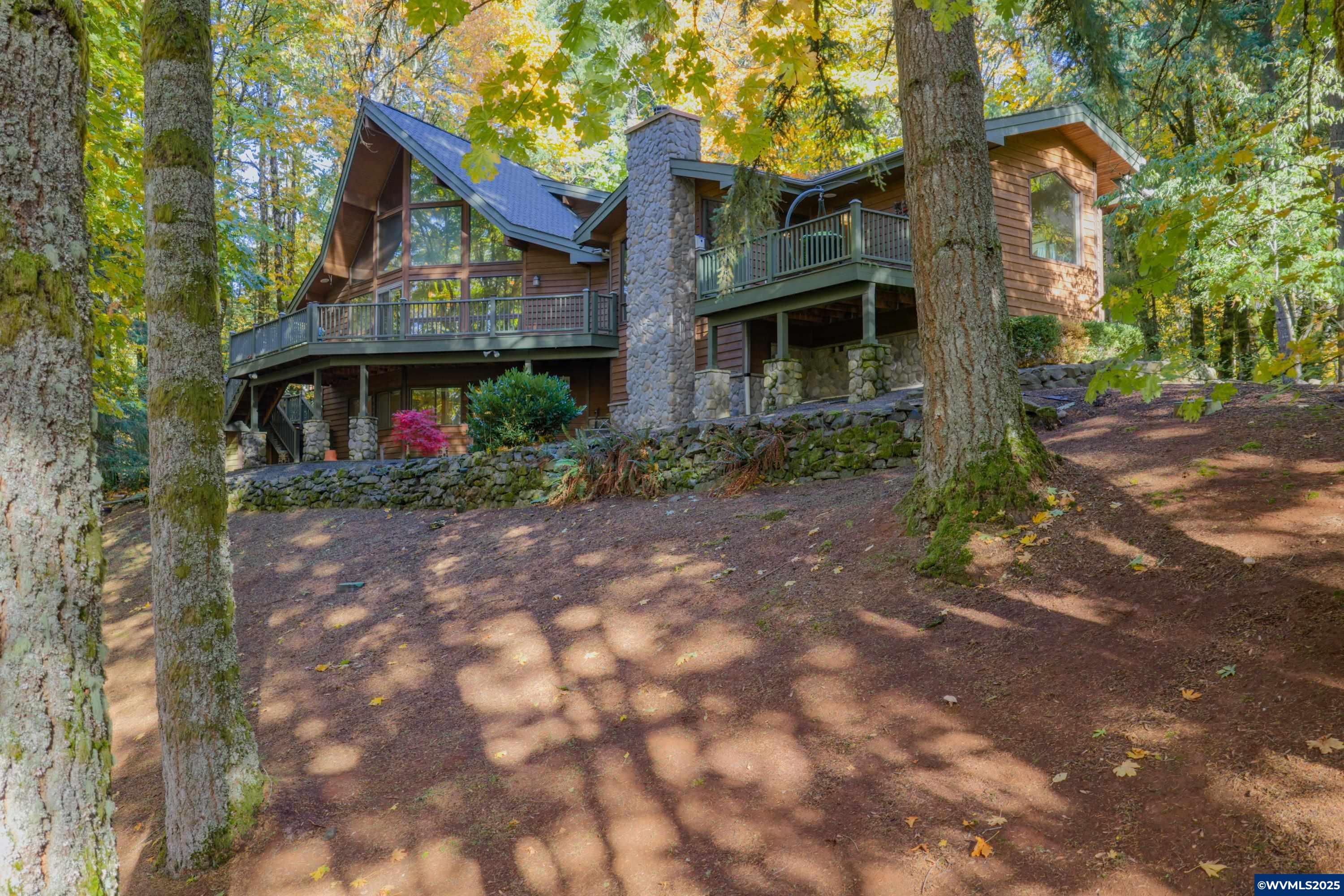 Salem, Oregon 97306, United States, 4 Bedrooms Bedrooms, ,4 BathroomsBathrooms,Residential,Active,237134